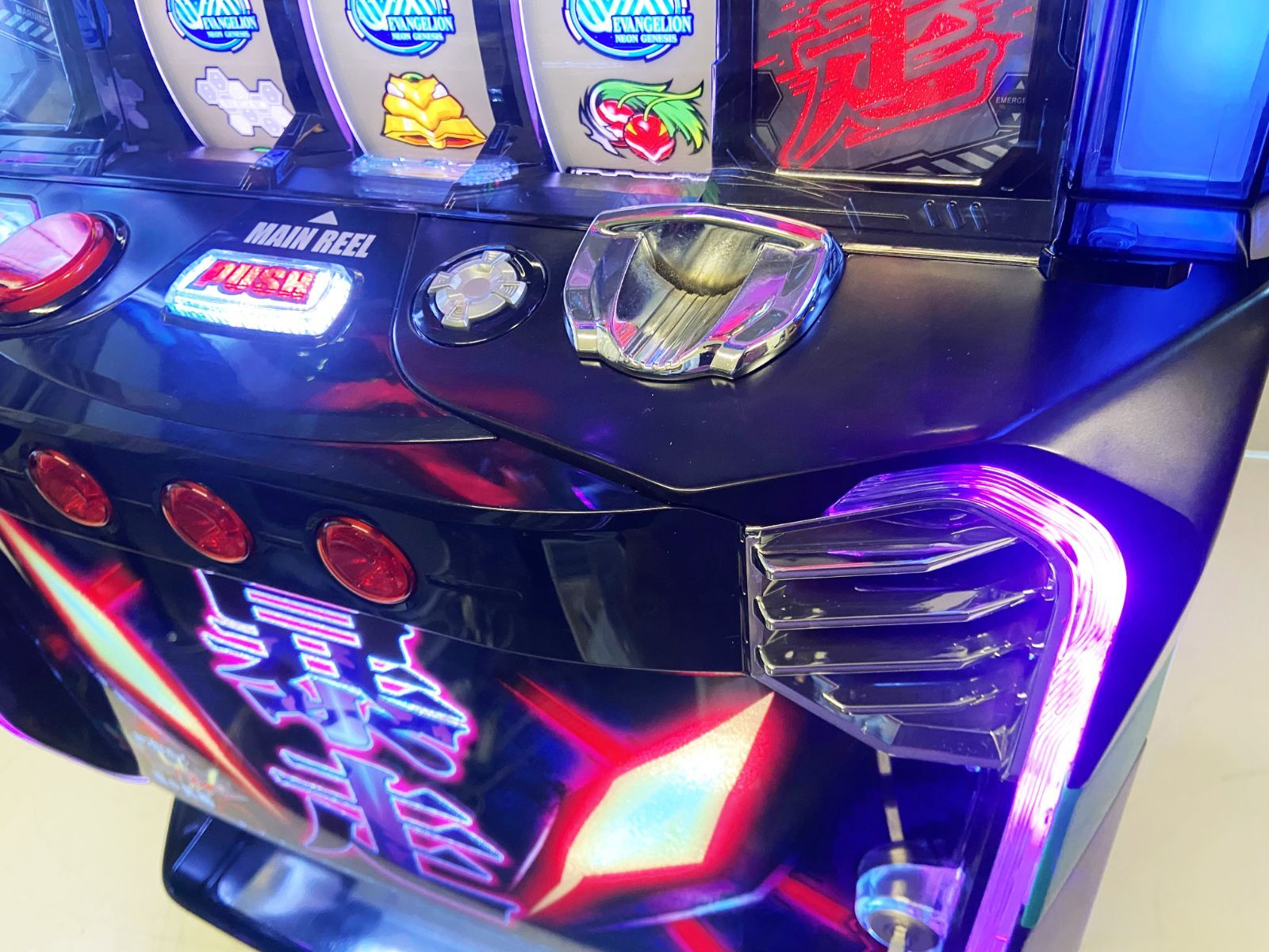 送料込】 パチスロ スロット実機 ビスティ 新世紀エヴァンゲリオン