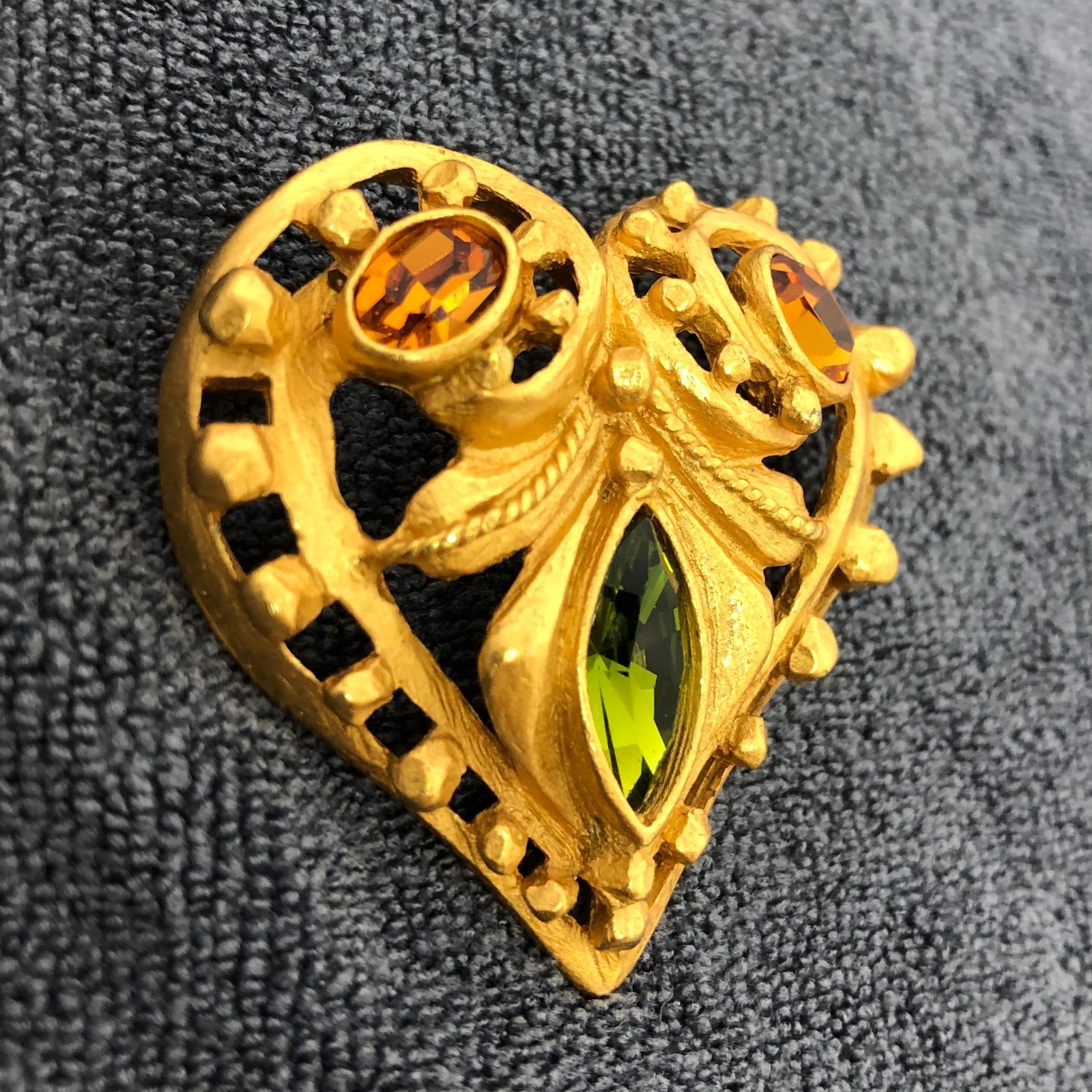 vintage】訳あり クリスチャンラクロワ エナメル蝶ブローチ