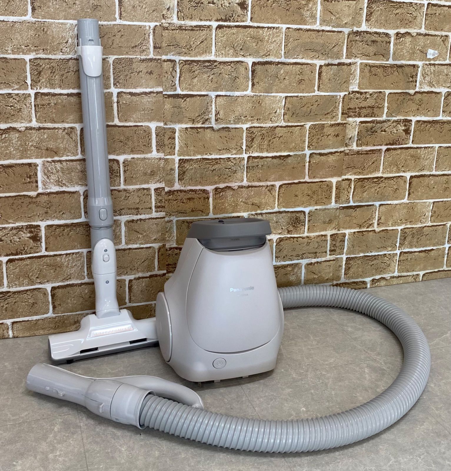 パナソニック 2022年製 紙パック式クリーナー 掃除機 MC-PJ21A-C