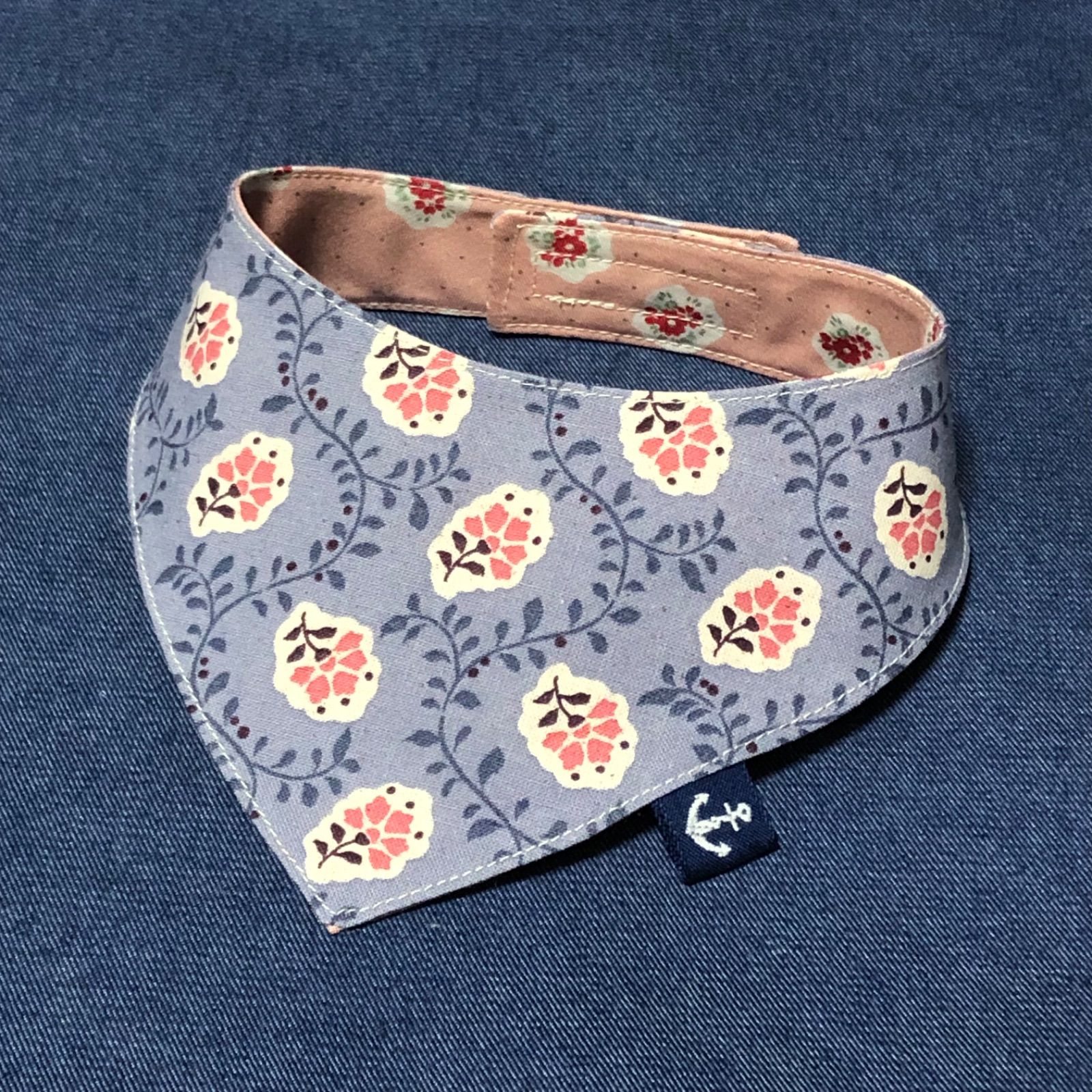 ☘️No.2266☘️ 犬猫用 リバーシブル バンダナ スタイ Mサイズ 花柄