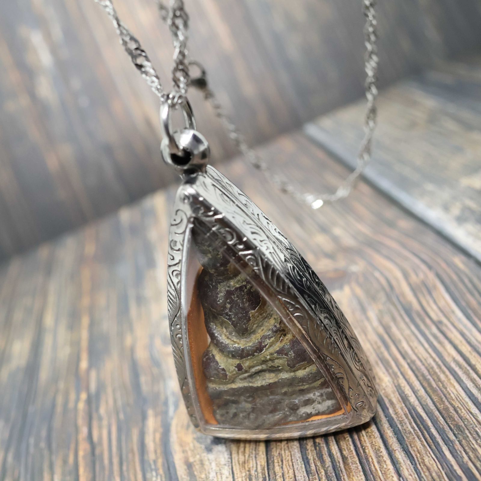 北タイ呪術師ポープーノイタンンガンプラクルアン呪物お守り