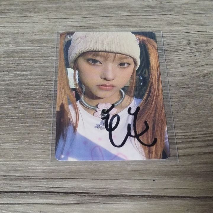 NewJeans◎全員直筆サイン入り◎A4サイズ写真 Yahoo!オークション