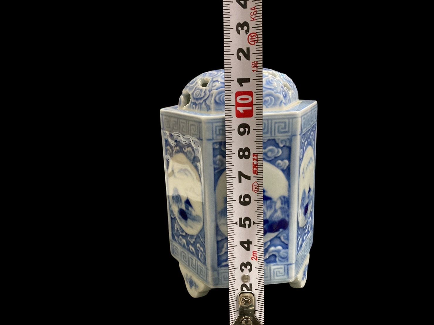 希少 宮内庁御用達 ストア 深川製磁 雲地紋染付山水 六角香炉 茶道具