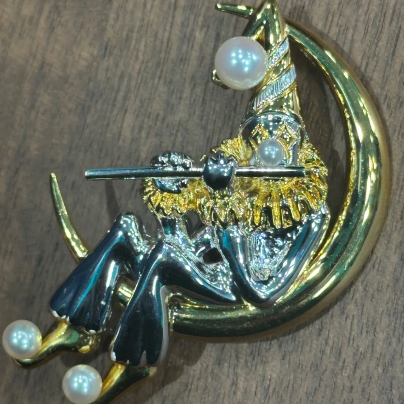 MIKIMOTO ミキモト ブローチ ピエロ パール 三日月 シルバー ゴールド
