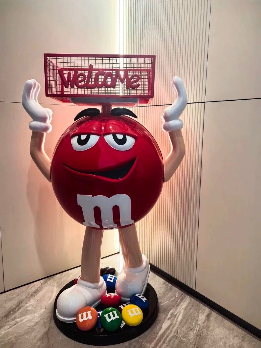 M&M's 店舗ディスプレイ エムアンドエムズ なぉ m&m's エムアンドエム
