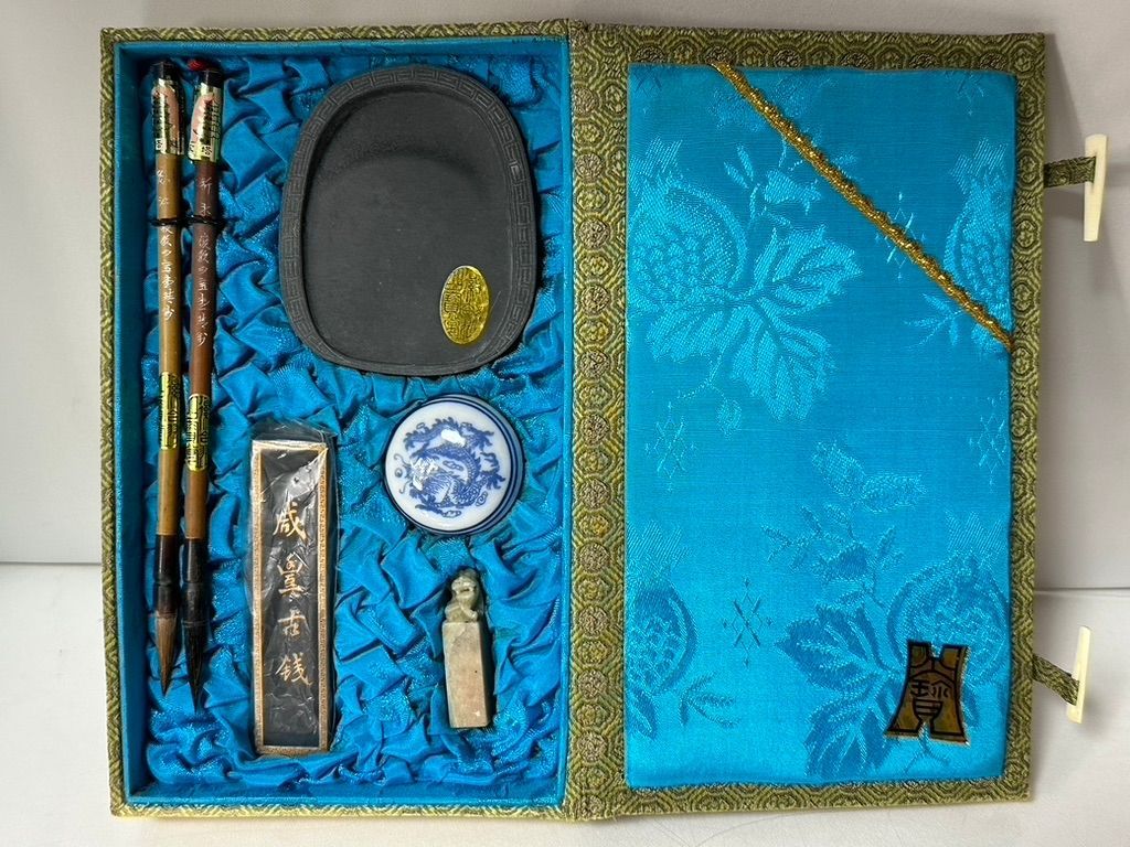 中国硯 端渓 硯 書道具 木箱 中国古玩 冠羅蕉硯 中国製