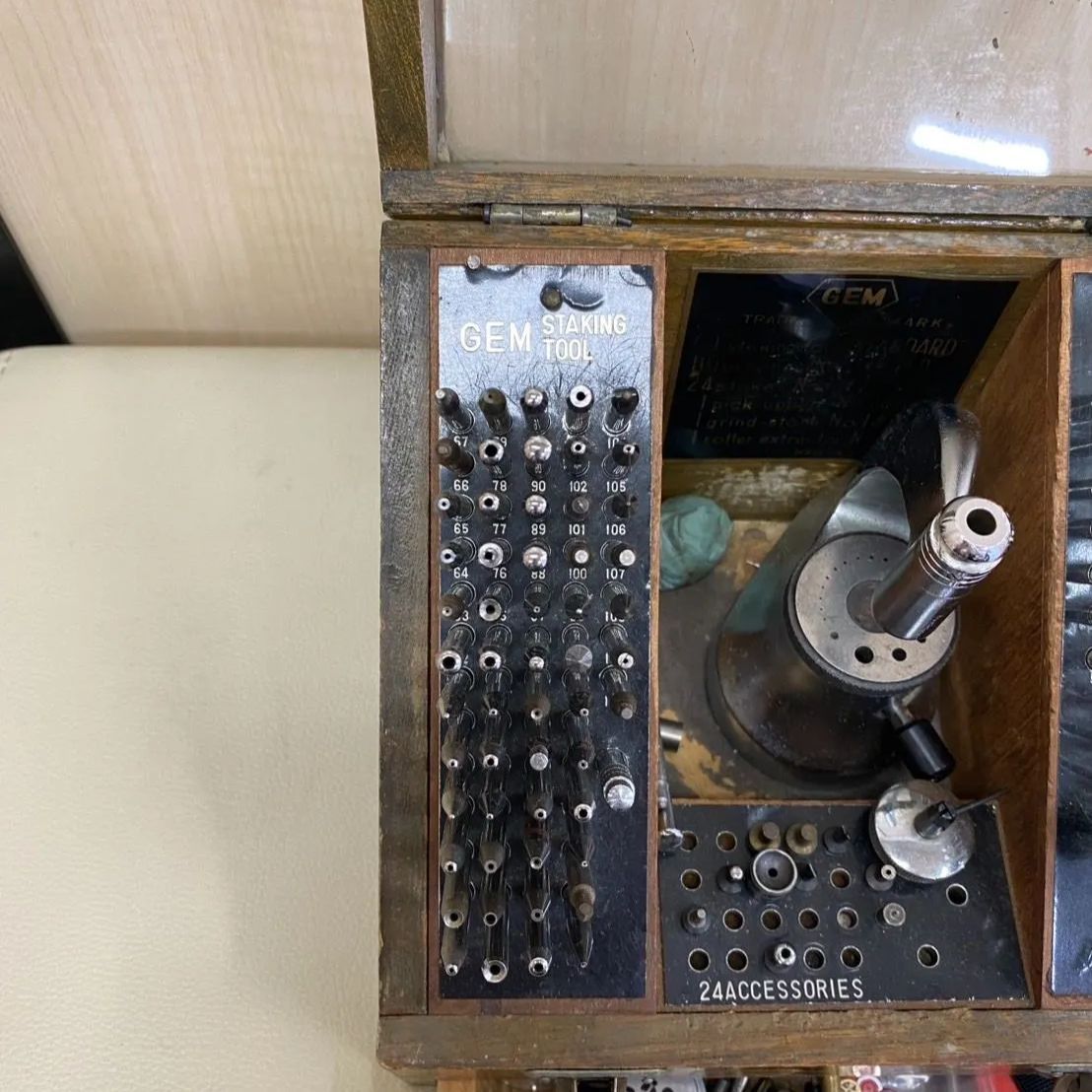 GEM お買い得品 スタッキングツール 時計用工具 ポンス台 時計 修理