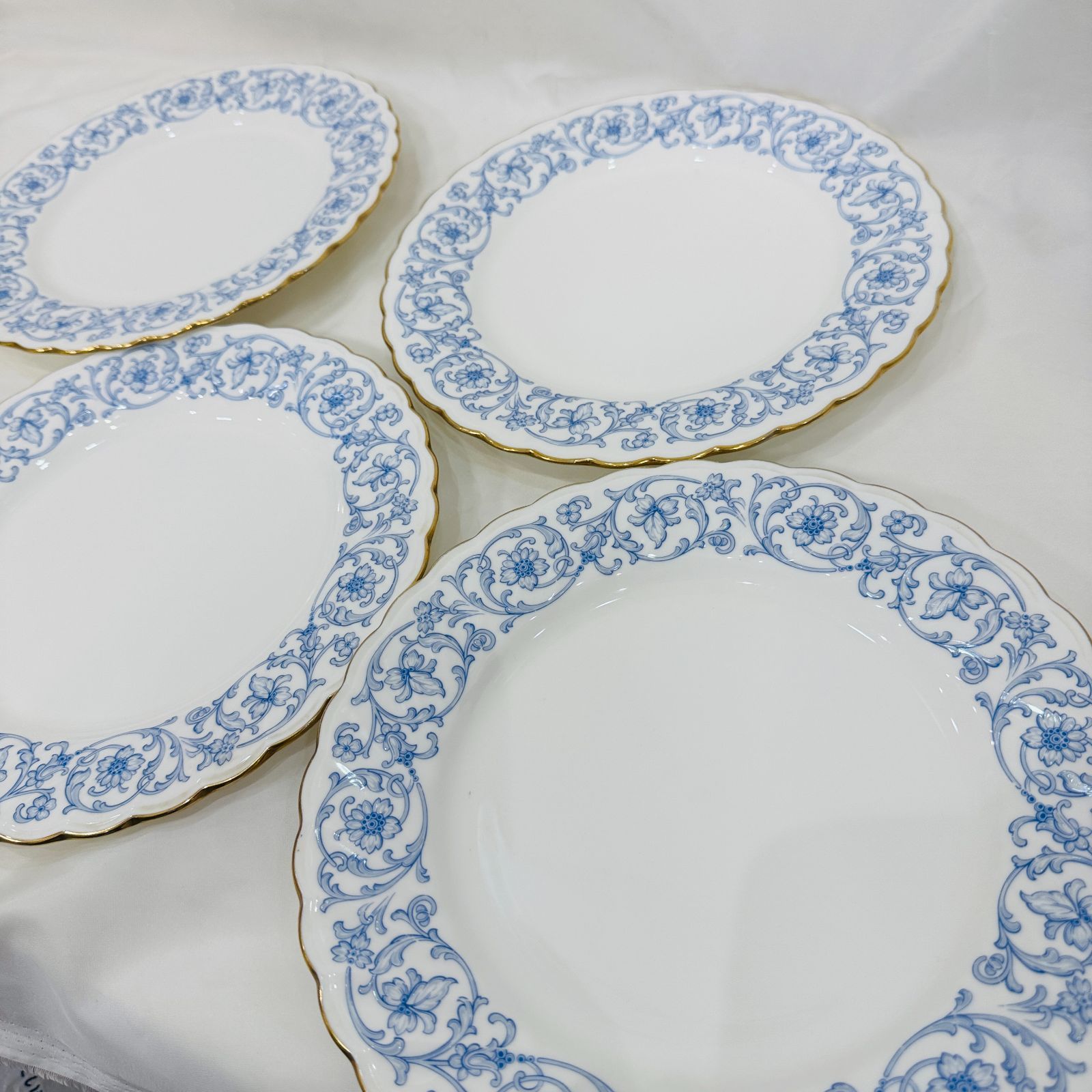 A【ノリタケ】 スタジオコレクション Noritake Studio Cillection BORN