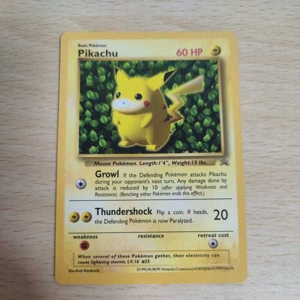 ポケモンカード 英語版 ピカチュウ イエローチーク シャドーレス PSA10