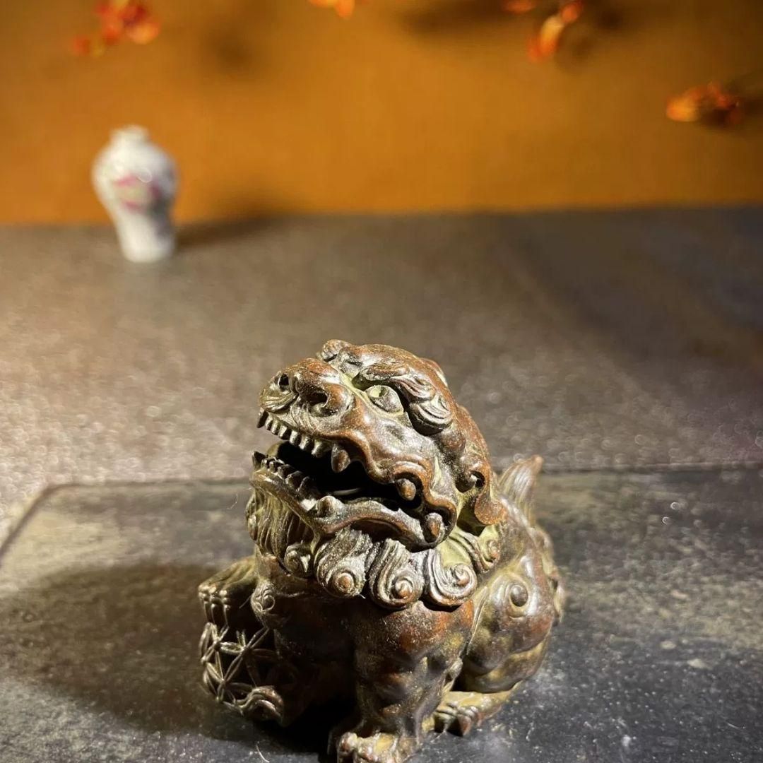 銅器 獅子 縁起物 応接間 玄関 茶台 文机 装飾品 工芸品 置物 銅器