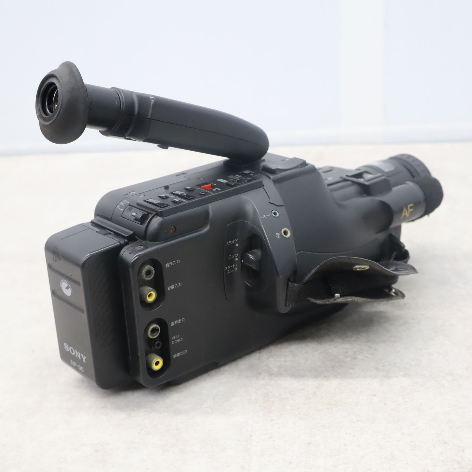 ソニー HDV CCD-F300 video8本体のみ