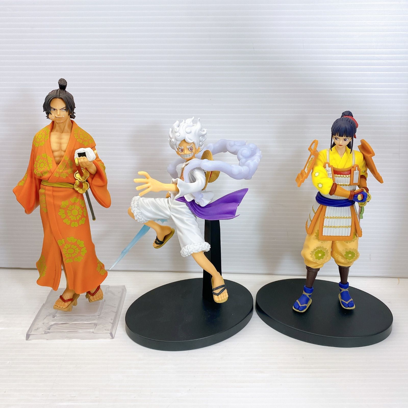 ワンピース ONE PIECE フィギュアまとめ売り 30点セット ワンピース