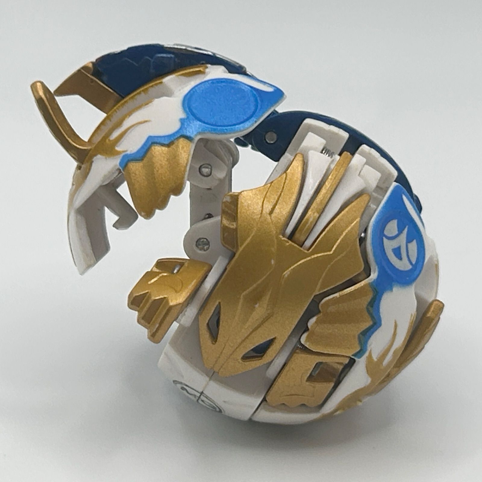 破損あり 爆丸 轟ドラガオン 轟龍Ver. 700G ＋20G 公式 本体のみ 2025