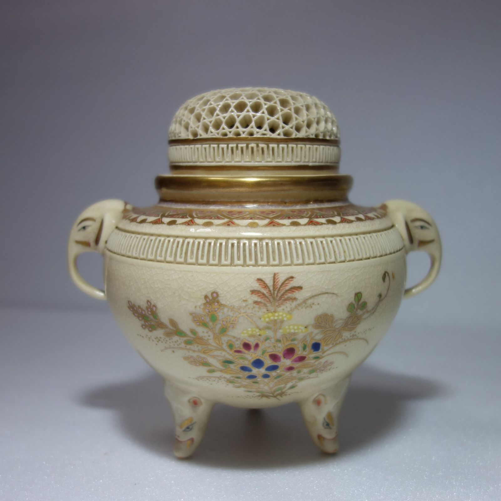 薩摩焼（白薩摩） 香炉 作家：光石 - メルカリ