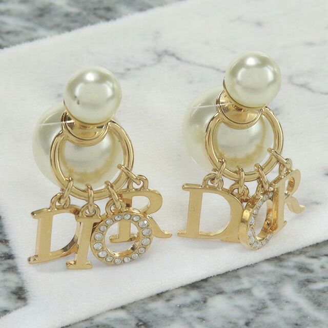 Dior キラキラピアス ゴールドピアス キラキラで華やか♪Dior