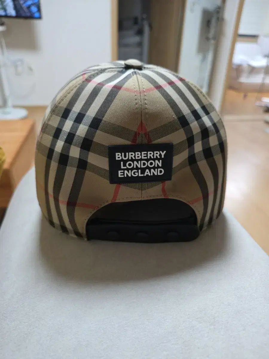 Burberry チェック柄キャップ BURBERRY チェック柄キャップ 12-18M