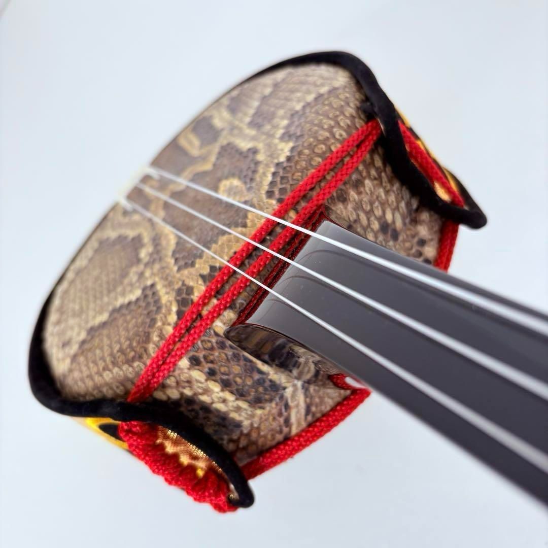 三線 本皮 本革 蛇皮 蛇革 三味線 琉球 沖縄 付属品多数 沖縄 沖縄