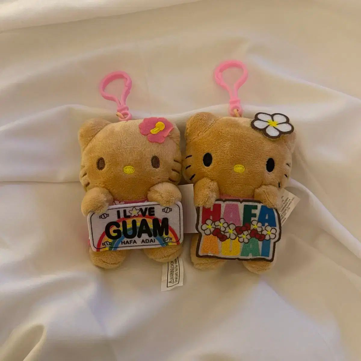 ご当地 日焼けキテイギターウクレレkitty 根付けストラップ グアム