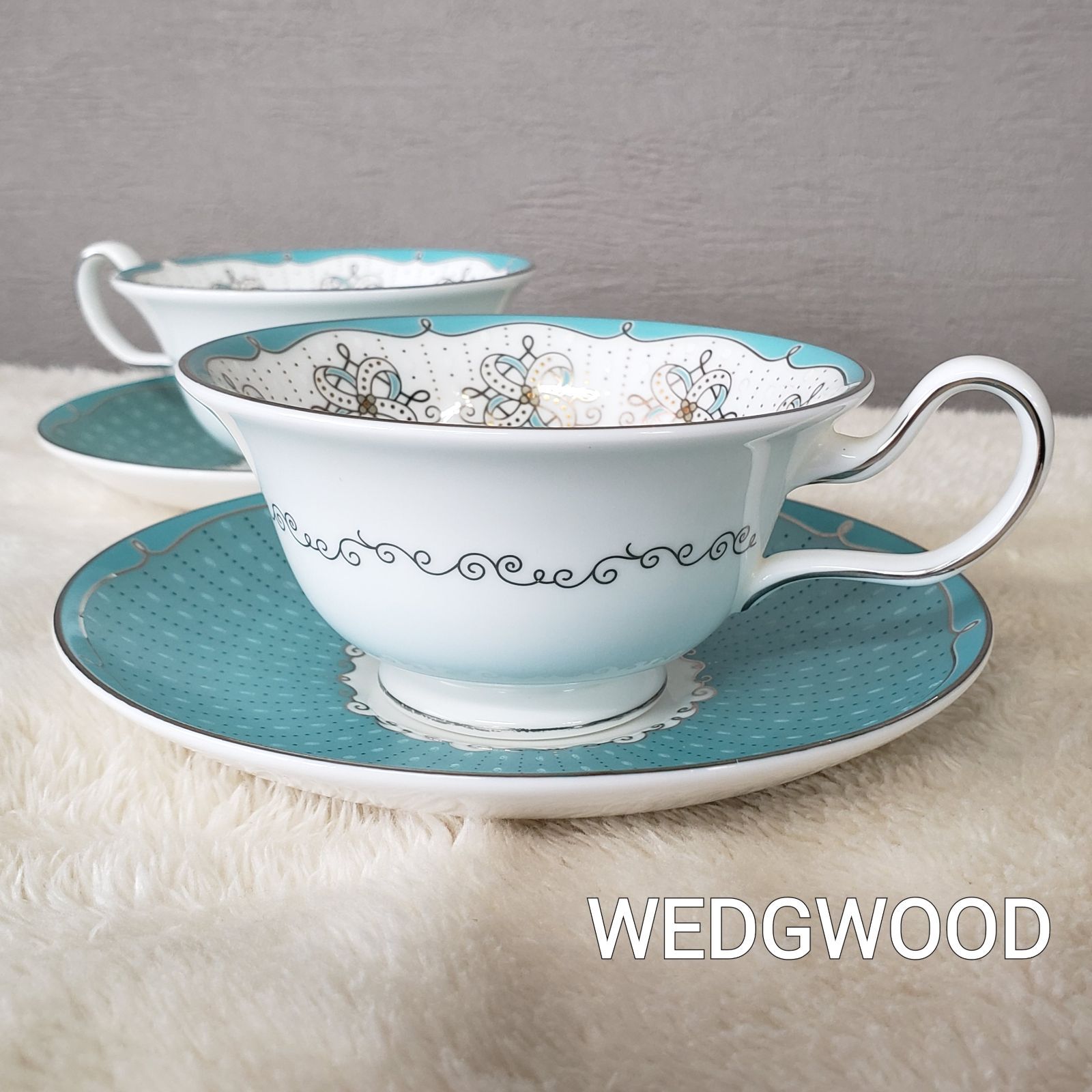 WEDGWOOD プシュケ カップ＆ソーサー 2客セット ペア ブルー×シルバー