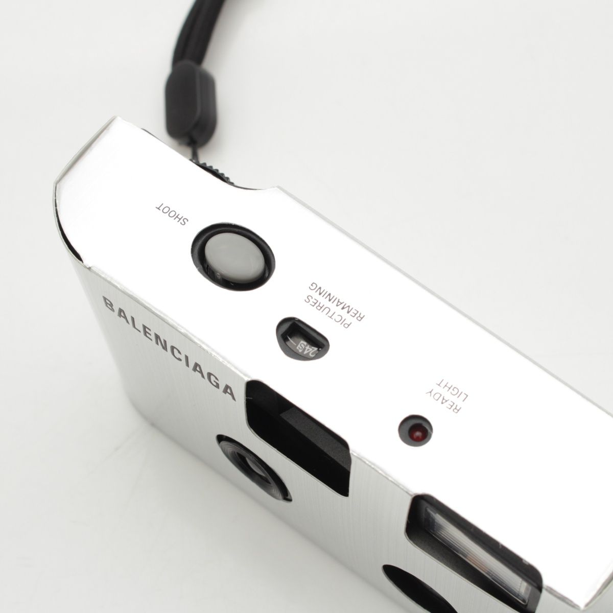 BALENCIAGA フィルムカメラ 2025年 ギフト BALENCIAGA フィルムカメラ