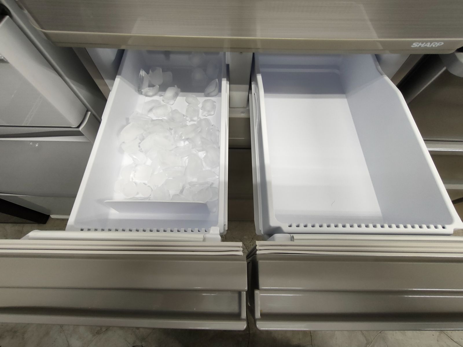 SHARP シャープ ノンフロン冷凍冷蔵庫 SJ-W412F-S 2020年製 シャープ