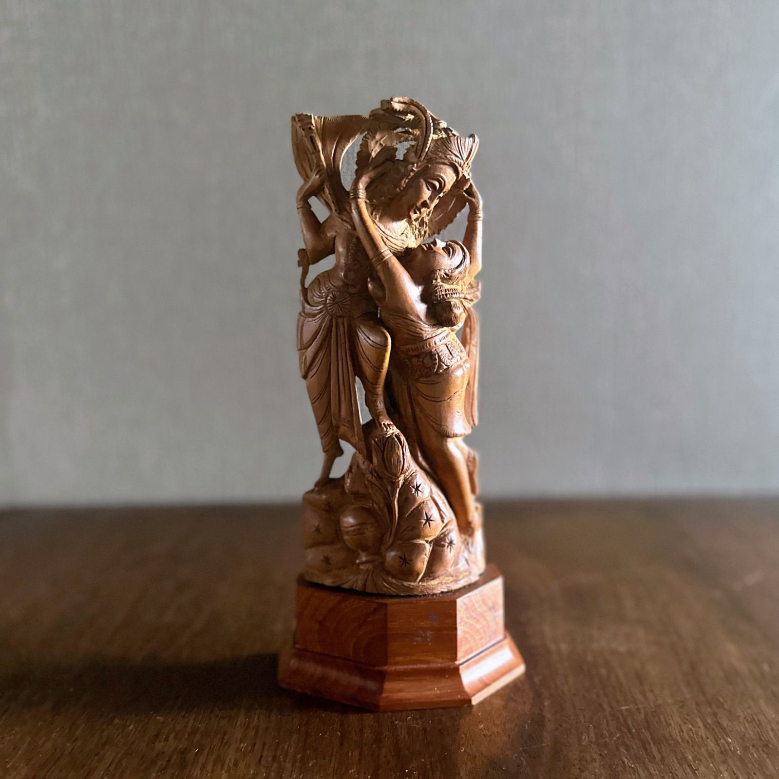 白檀 インドネシア バリ島 木彫り 仏教美術 仏像 骨董 木像 木製 仏教