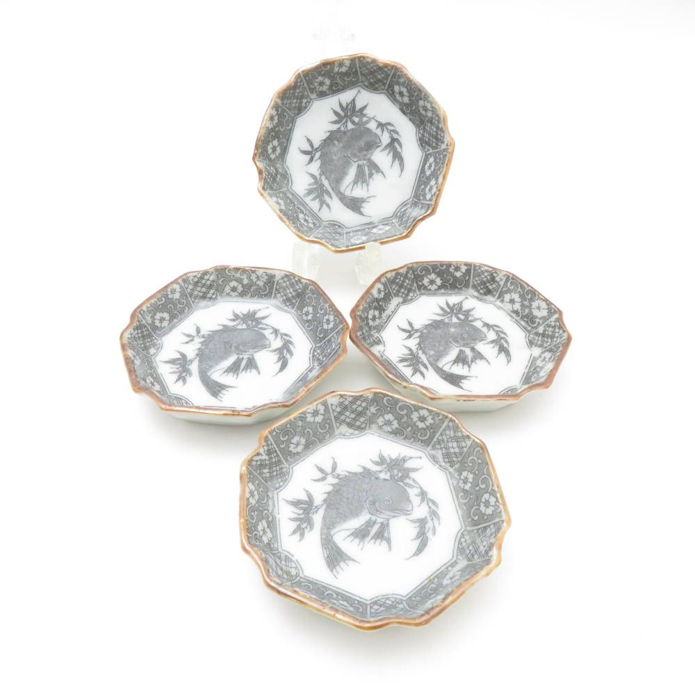 古伊万里 他豆皿 4点 古伊万里 他豆皿 4点 少し大きめの豆皿セット