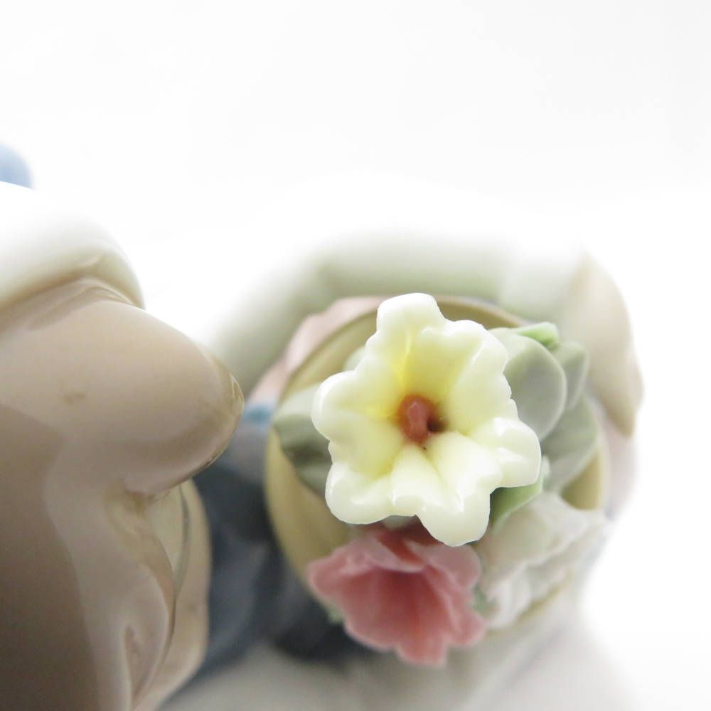 美品 LLADRO リヤドロ 5223 春が来た フィギュリン 1点 置物 花と