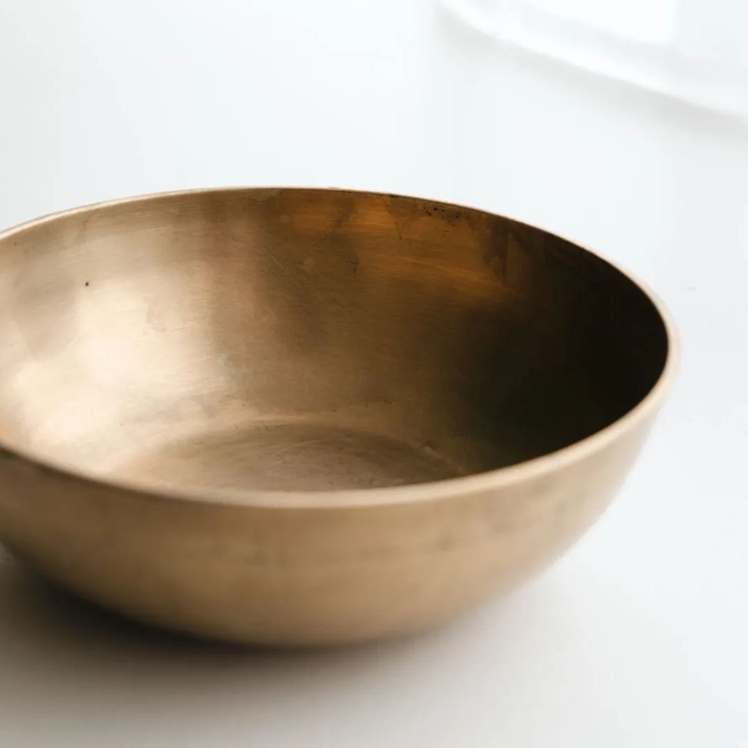 李朝 真鍮 アンティーク ボウル 李朝 真鍮 アンティーク ボウル - メルカリ
