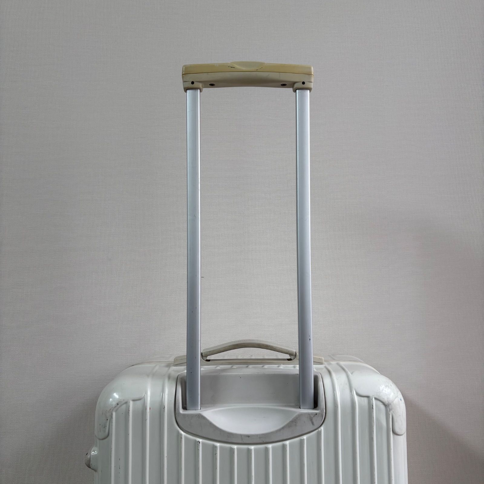 RIMOWA / SALSA/UA別注/63L/4輪/トラベルキャリー/--/WHT RIMOWA