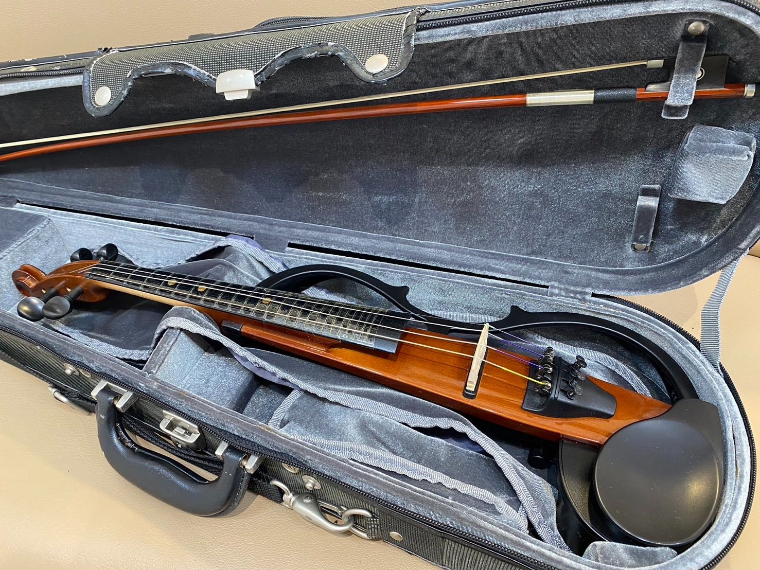 YAMAHA ヤマハ サイレントヴァイオリン SV-120 ヤマハ サイレント