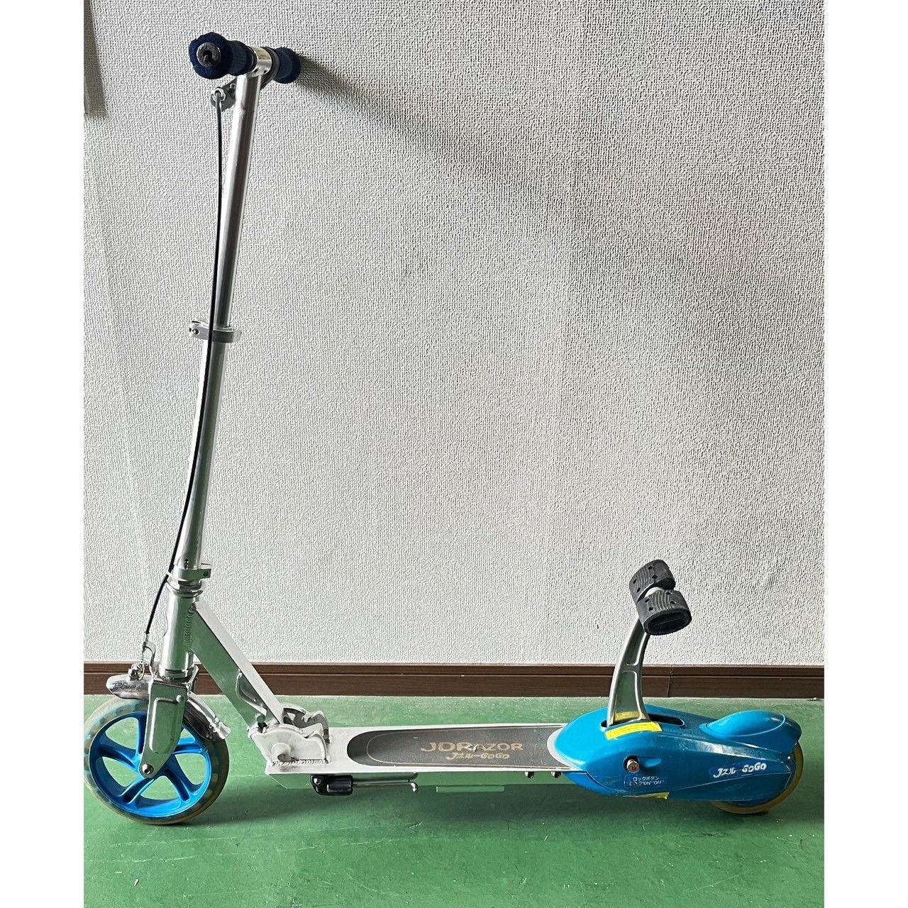④ キックボード JD RAZOR JスルーGOGO