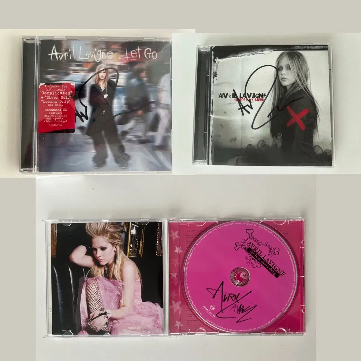 アヴリルラヴィーン 直筆サイン 写真 アヴリル・ラヴィーン直筆サイン