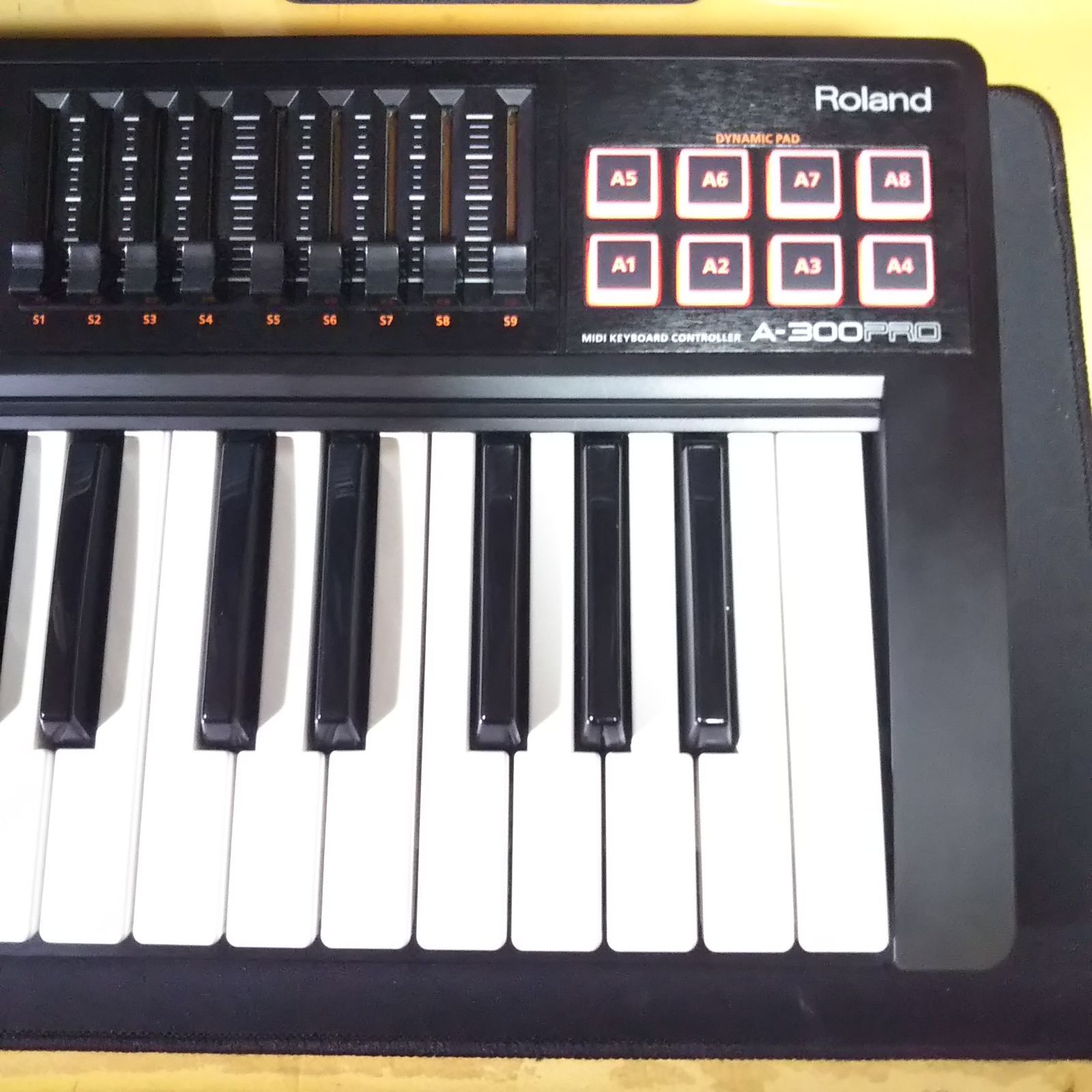 Roland MIDI KEYBOARD CONTROLLER A-300PRO 高品質 USB MIDI標準