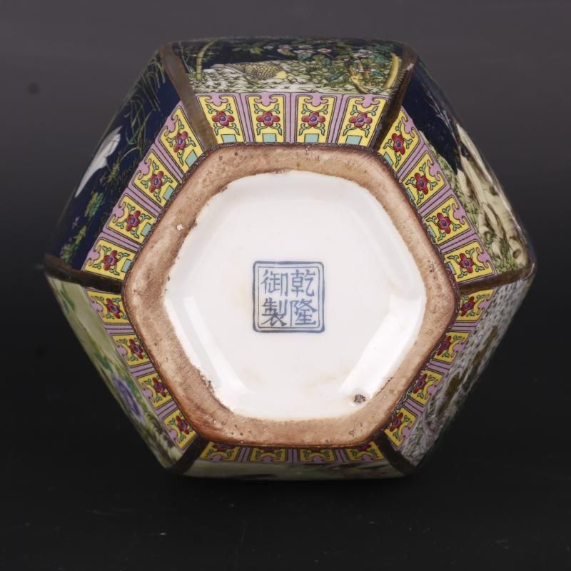 清乾隆蒔金琺瑯彩花鳥六方賞瓶 景徳鎮 陶磁器 装飾品