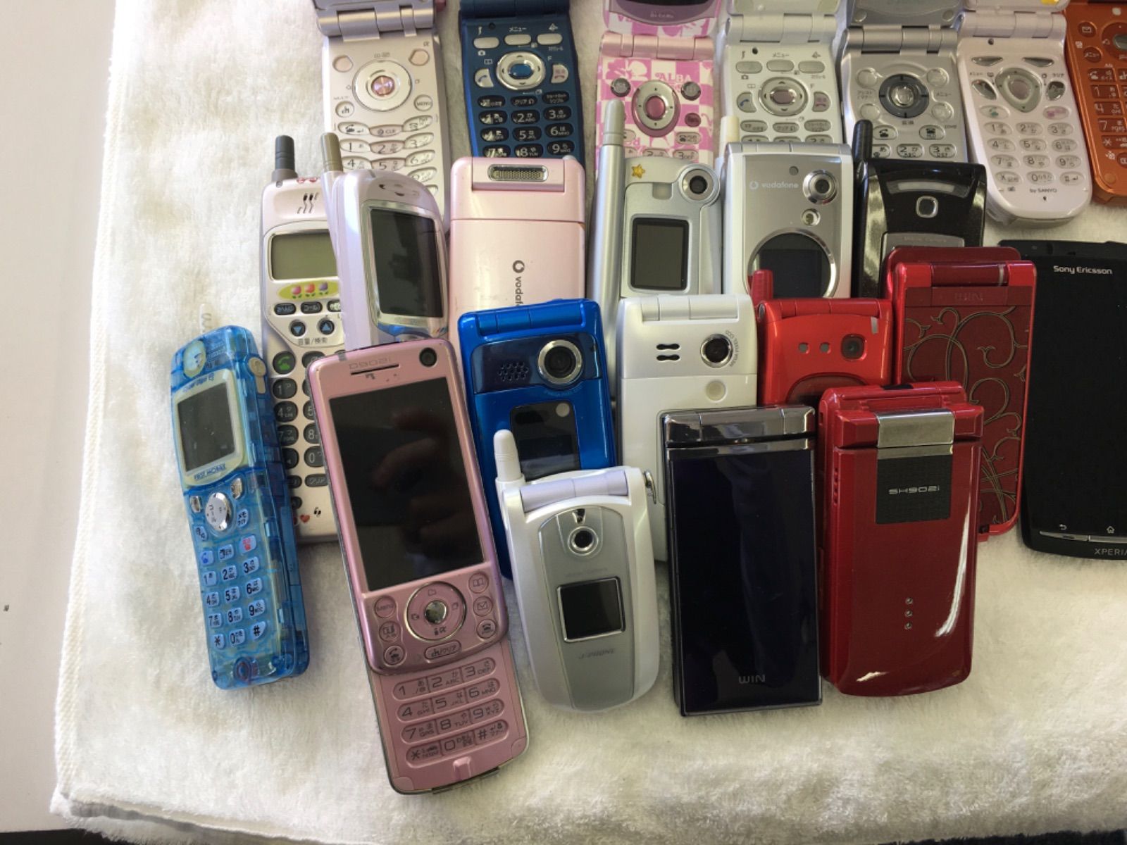 ジャンク品 ガラケー スマホ iPad まとめ売り 36台 - メルカリ