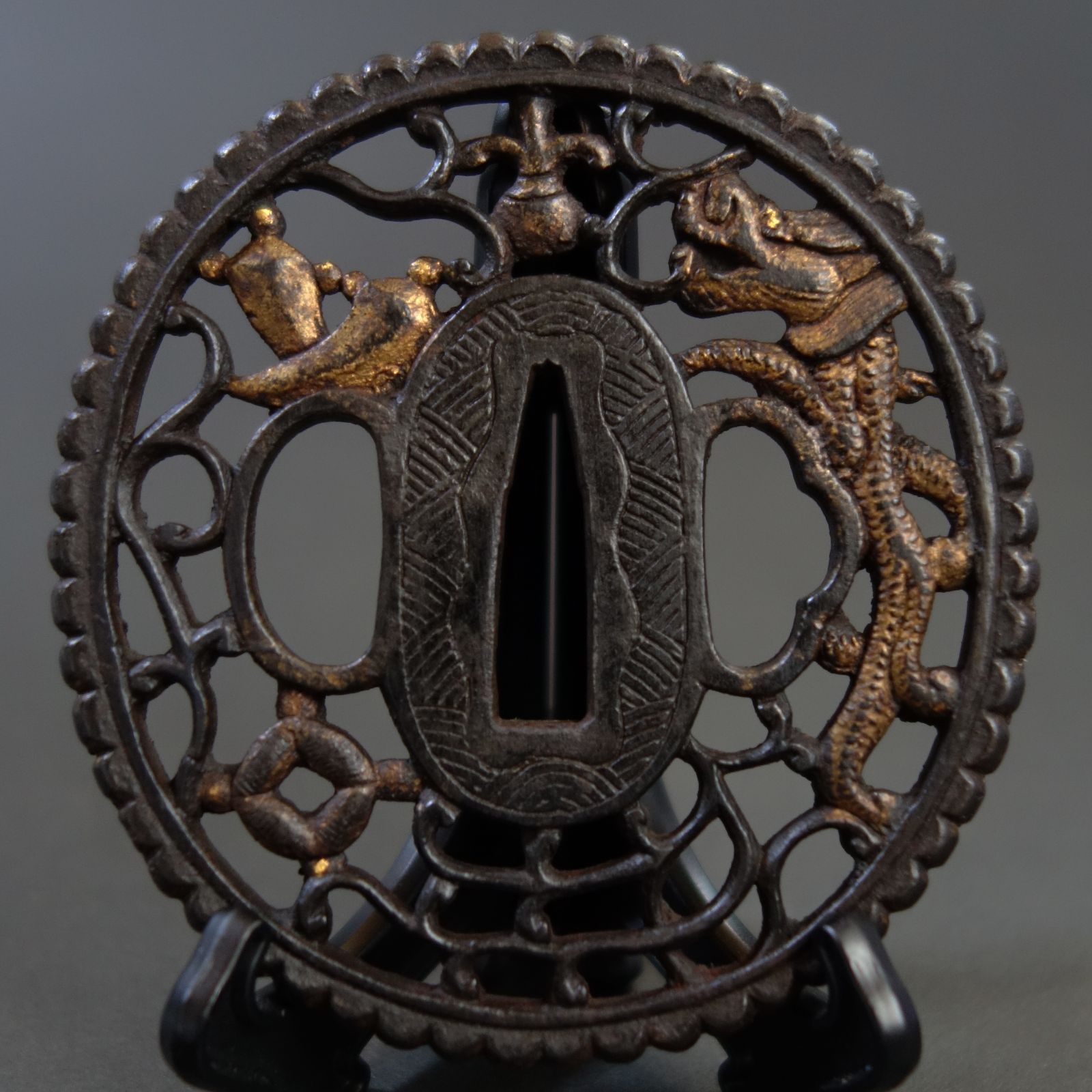 鍔、刀、日本刀、武具、刀装具、骨董品、アンティーク、古美術、美術品