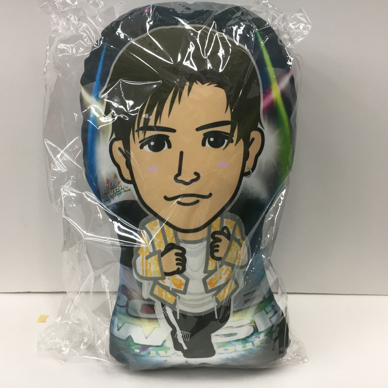 三代目 kingdom ガチャ レア クッション 岩田剛典 岩田剛典クッション