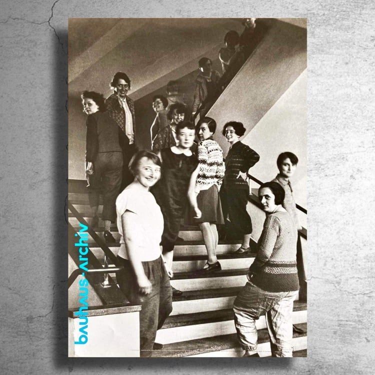 販売済み ドイツの建築学校『BAUHAUS バウハウス』デッサウ財団公式