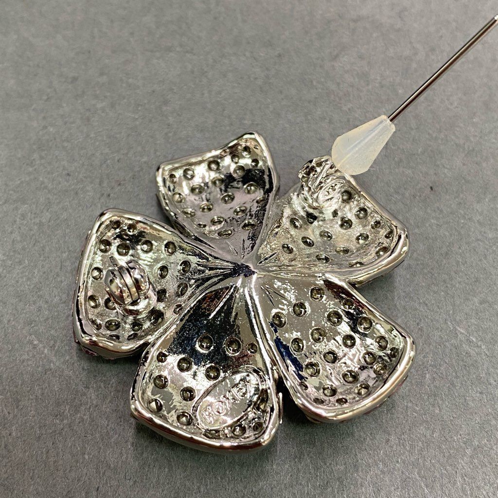 美品】FOXEY ブローチ ビジュー ラインストーン ブラック系 【公式通販】