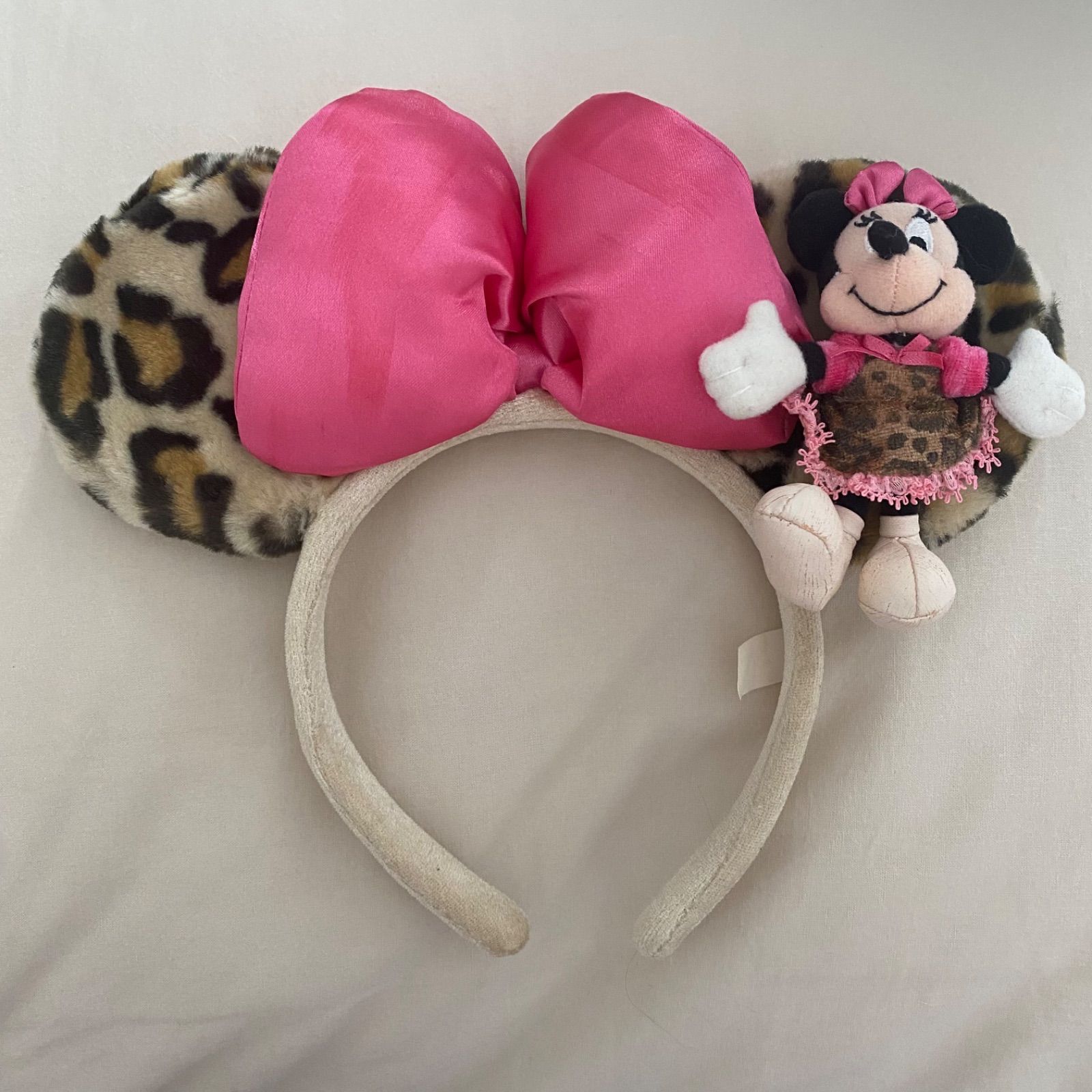 ディズニー ヒョウ柄 カチューシャ ミニー ピンク ディズニー