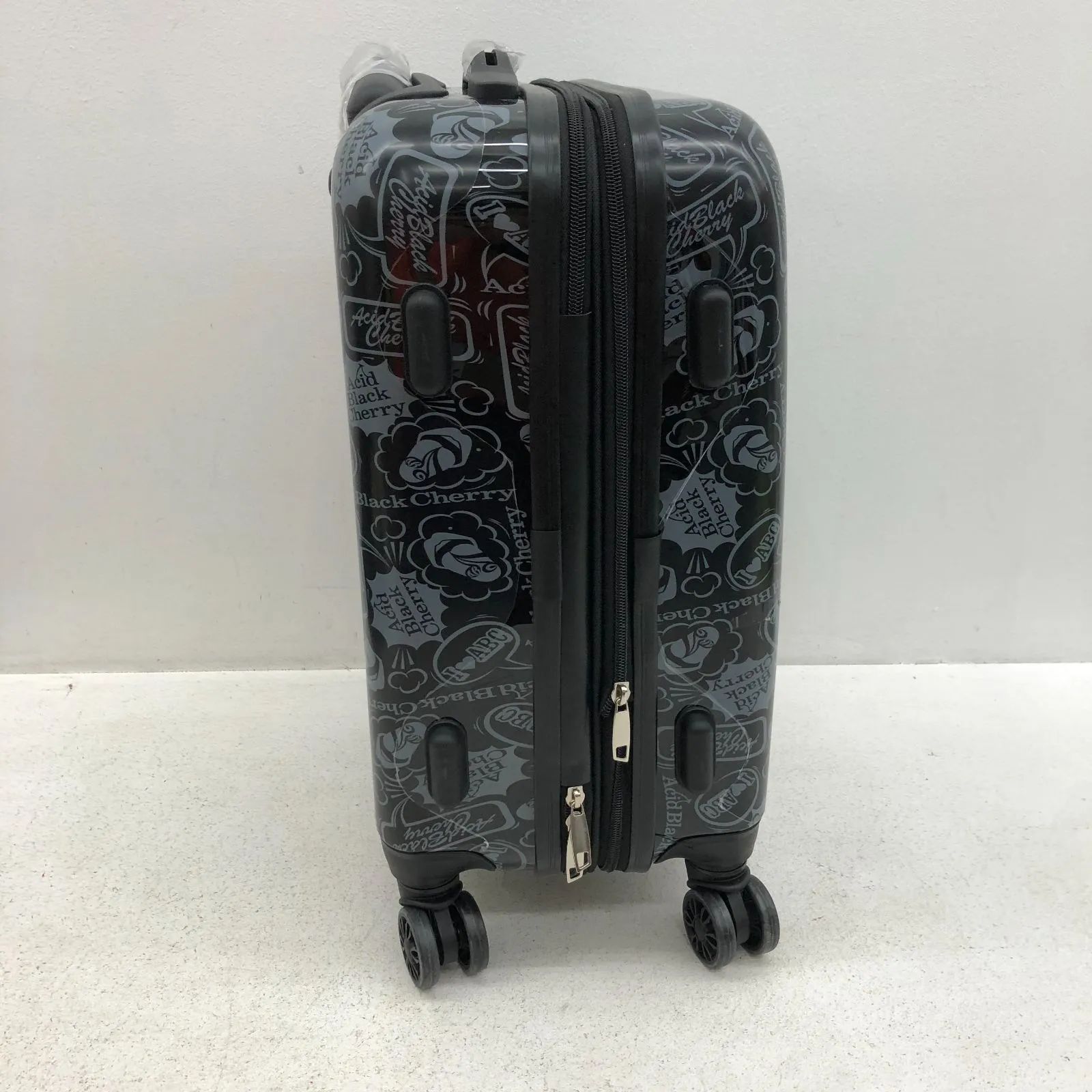 Acid Black Cherry FC限定 黒 キャリーケース 【公式通販】