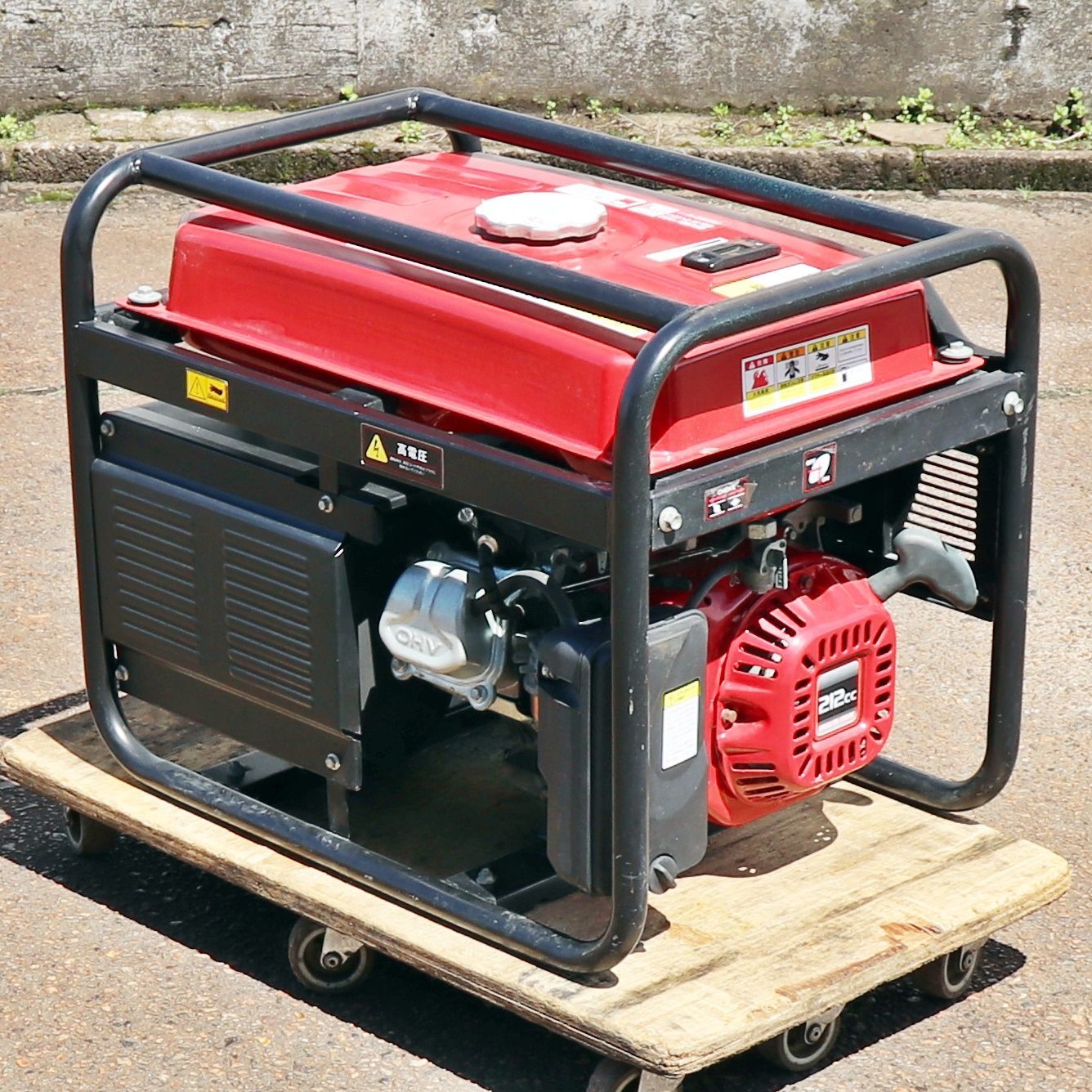 ワキタ(WAKITA) エンジン発電機 HPG2500 未使用・美品