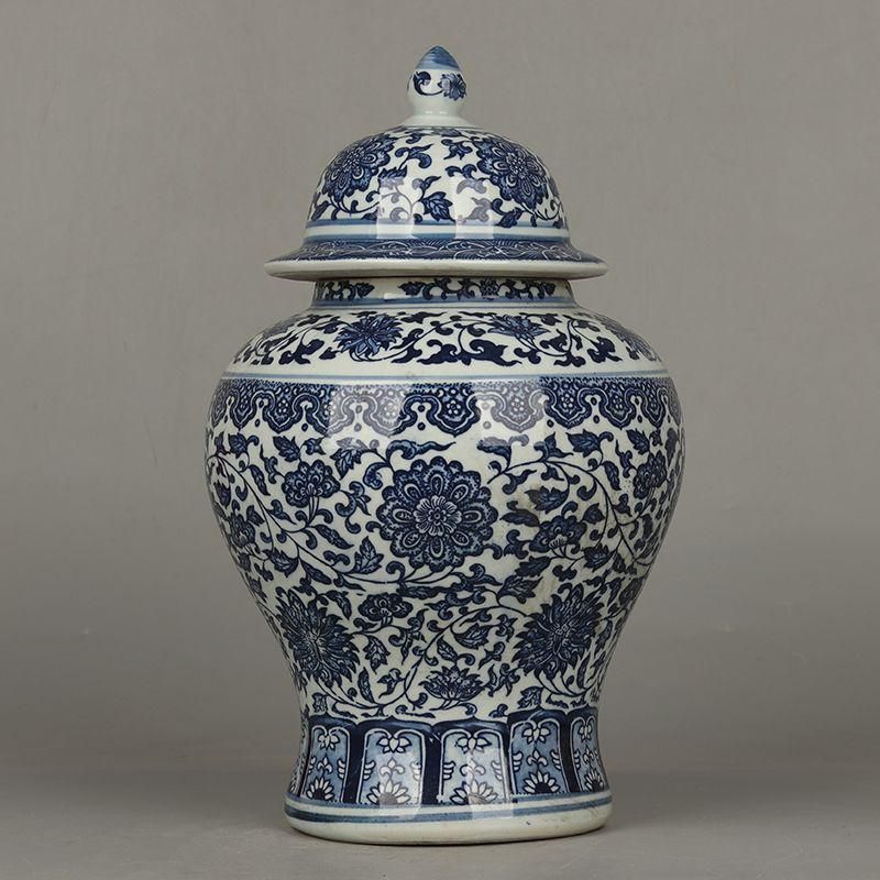 康熙藍地パステル人物将軍缶 景徳鎮 陶磁器 装飾品 現代工芸品 美術品