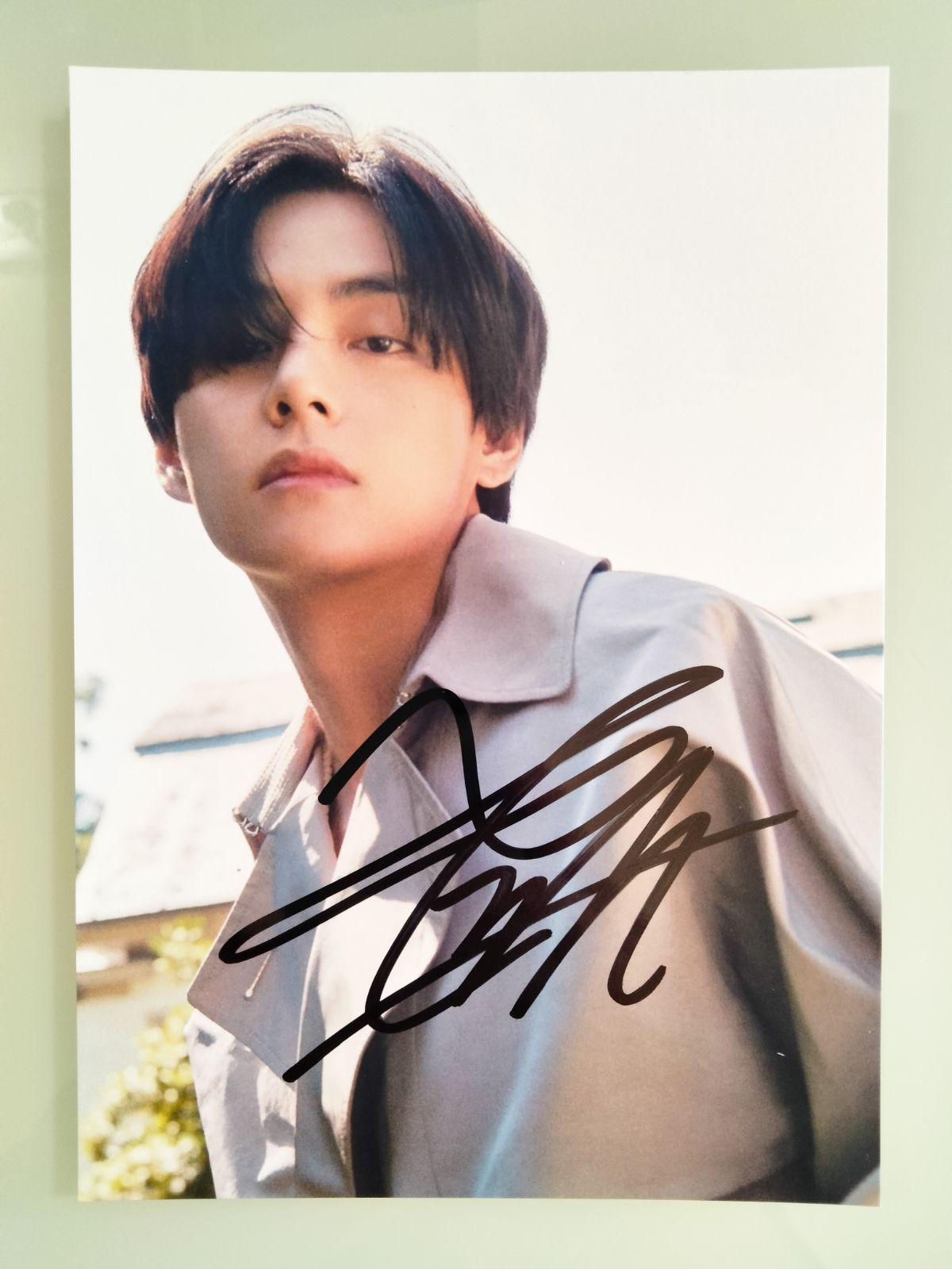 V直筆サイン入り2Lサイズ写真…BTS…防弾少年団 30 【公式通販】