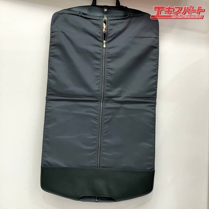 ルイ ヴィトン タイガ ベーリング ガーメントバッグ M30134 グリーン