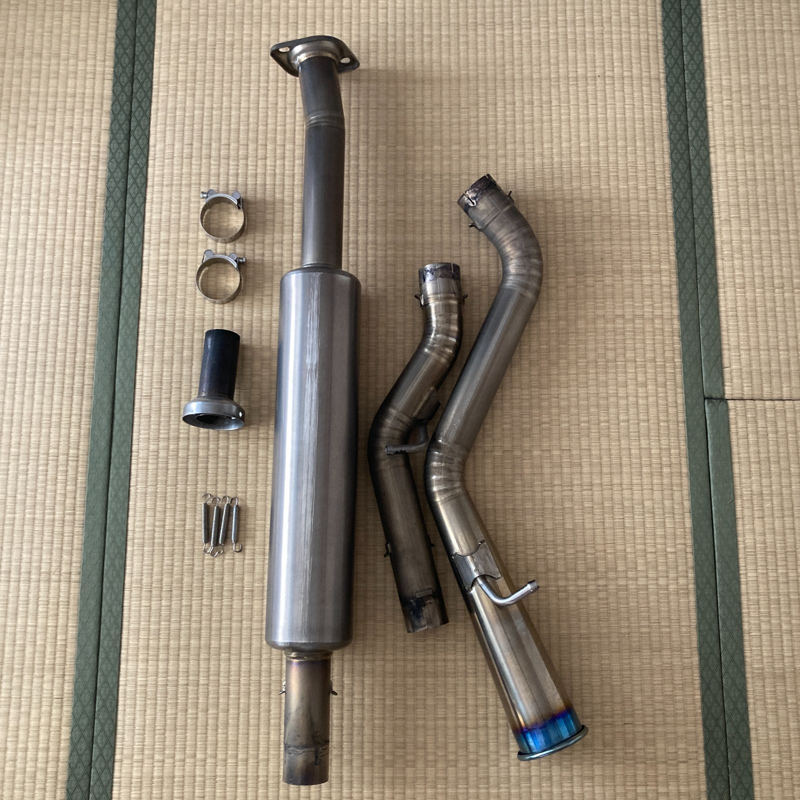 岡本肇 かに 渡り蟹 油彩 3号 裏書あり X430 岡本肇|アート 岡本肇 か