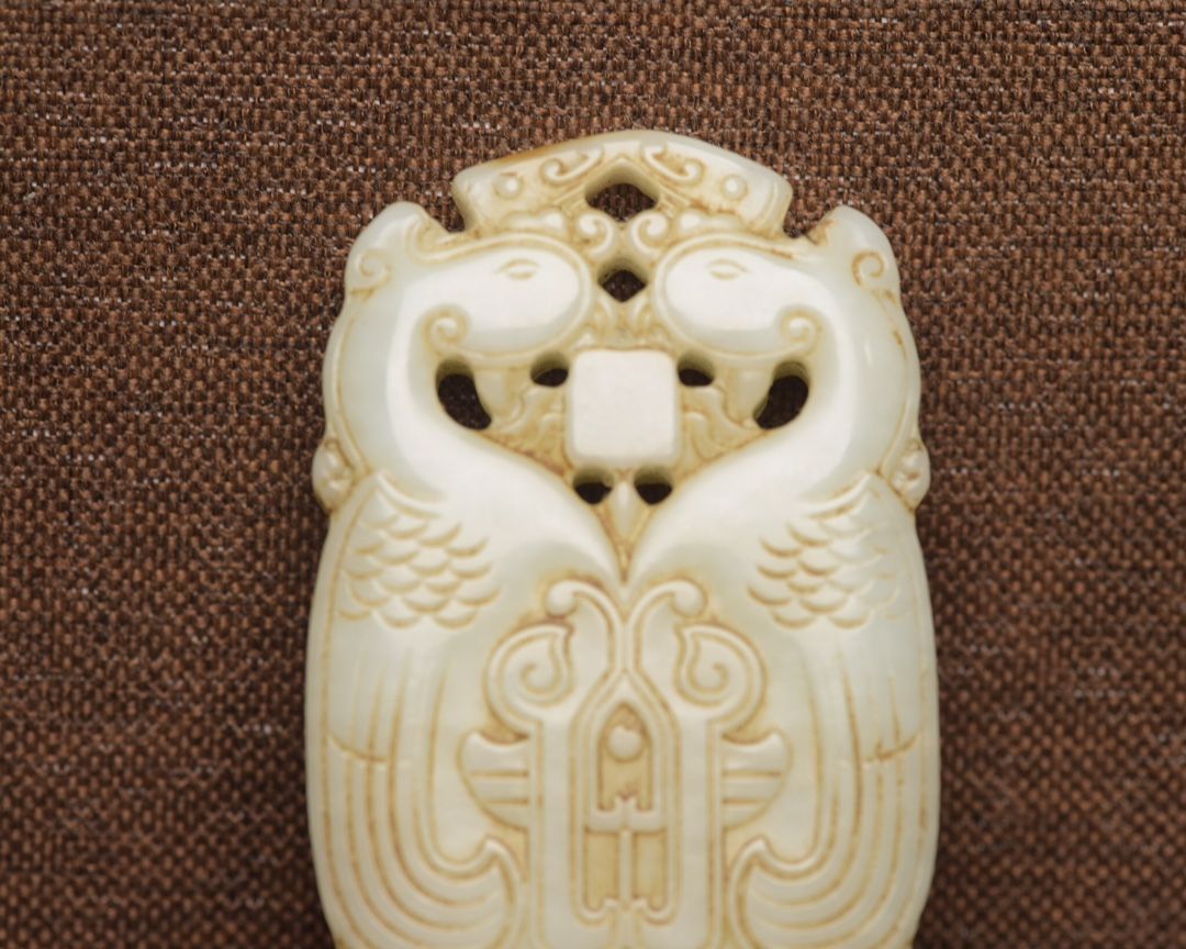 古玉 和田玉(ホータン) 和田青玉 文字彫り 根付 緒締玉 玉佩 提げ物