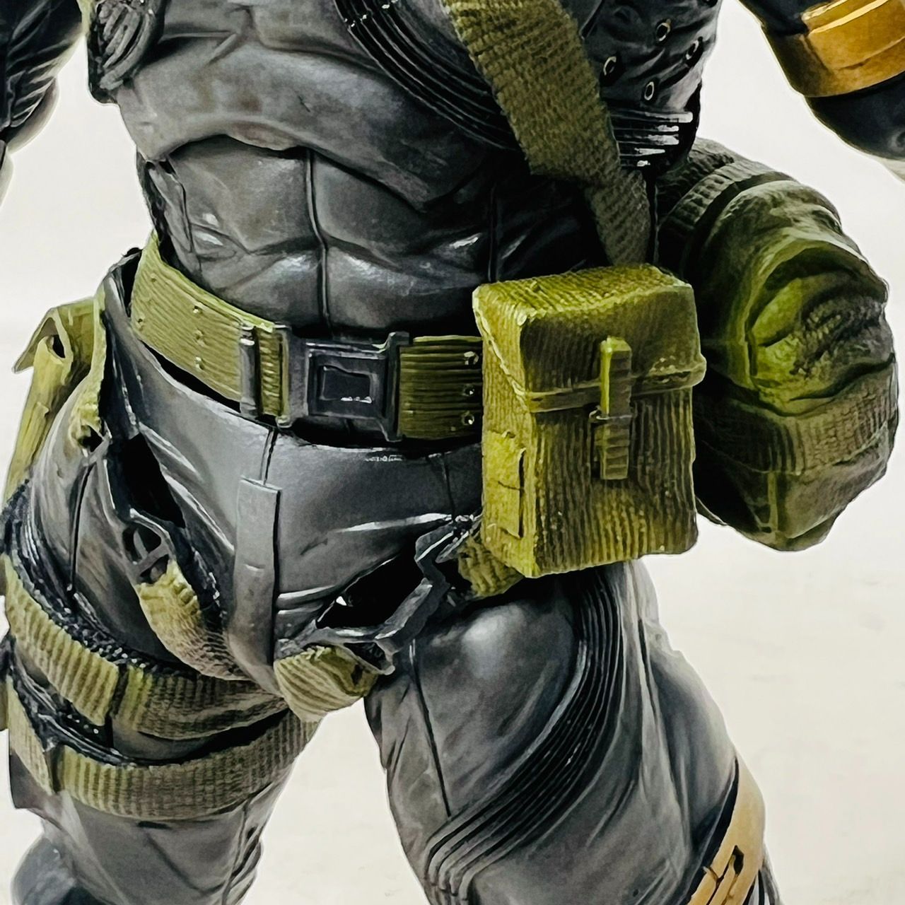 メタルギアプレイアーツ改スネークスキーキングスーツver プレイアーツ