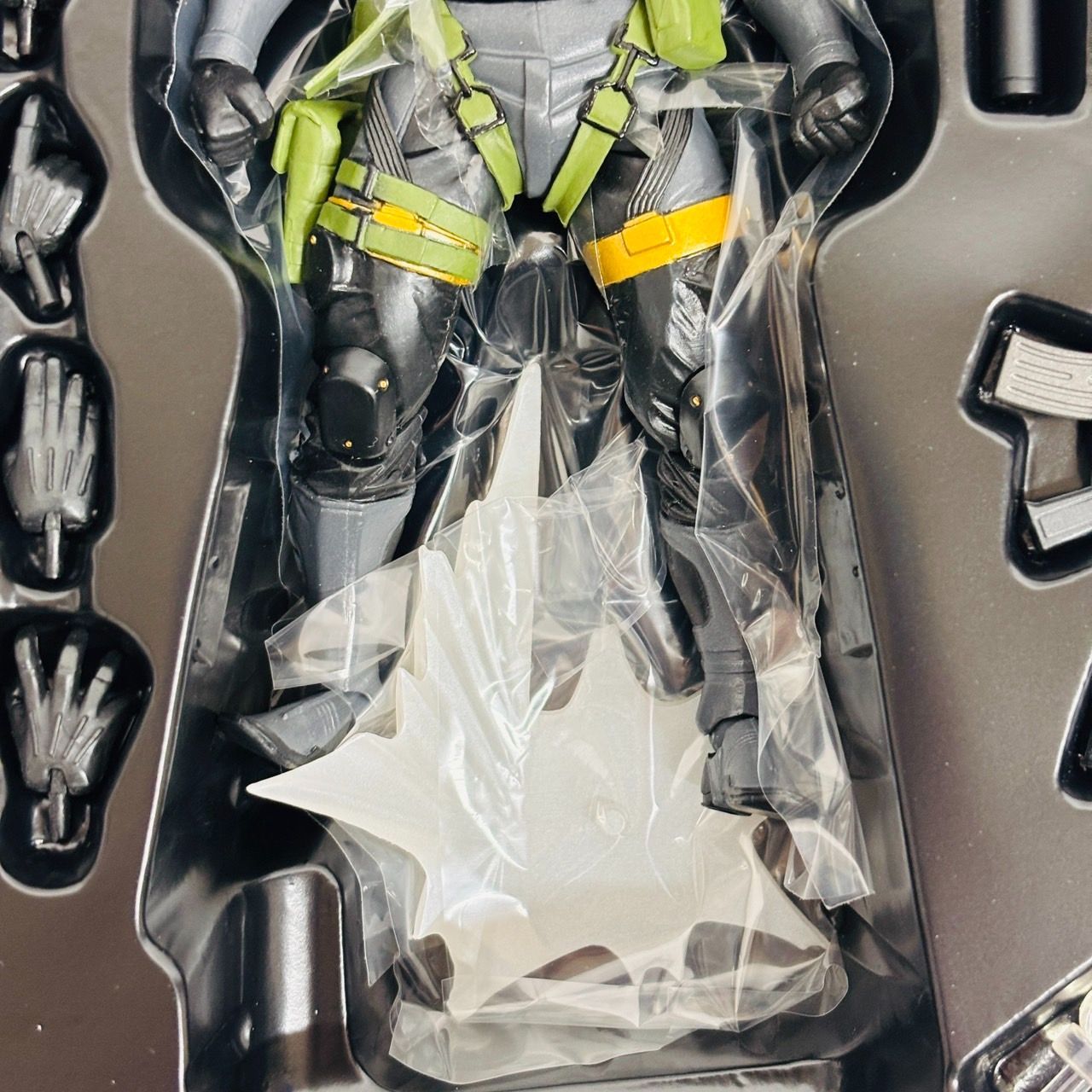 リボルテック ヤマグチ メタルギアソリッド スネーク 海洋堂